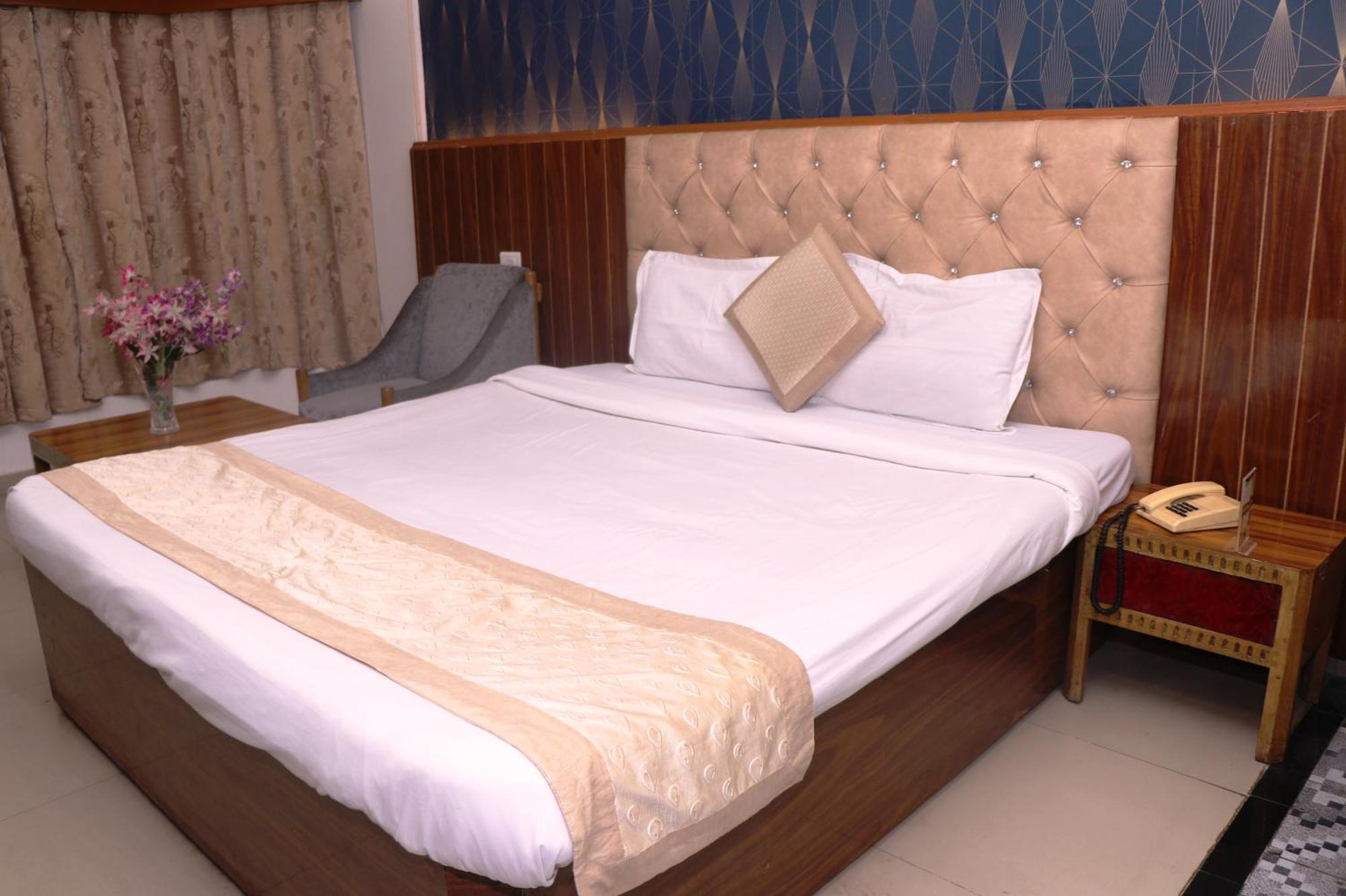 Hotel Samrat International パトナー エクステリア 写真
