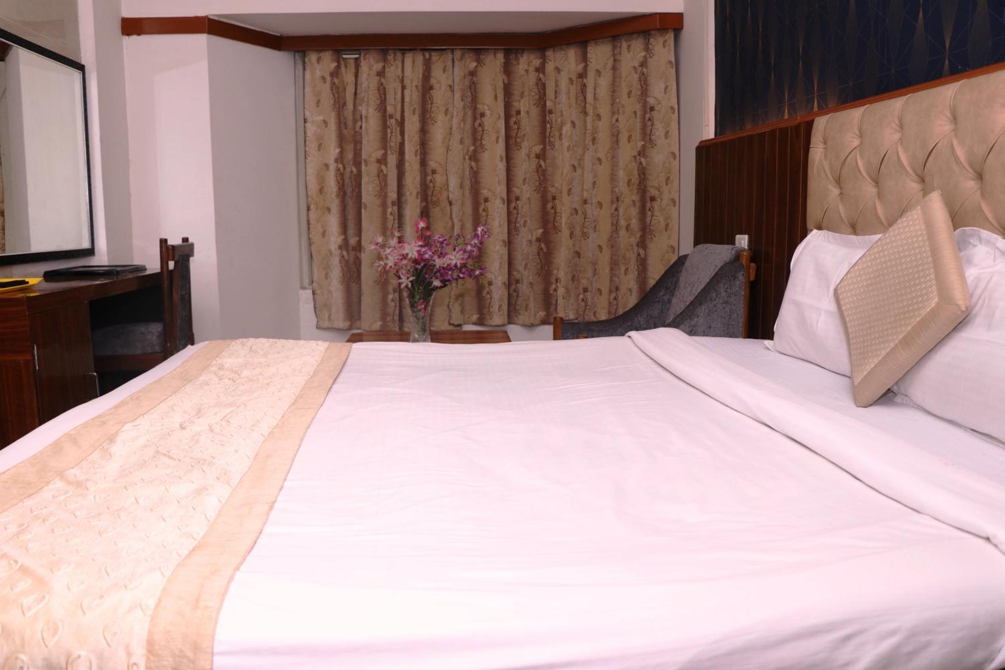 Hotel Samrat International パトナー エクステリア 写真